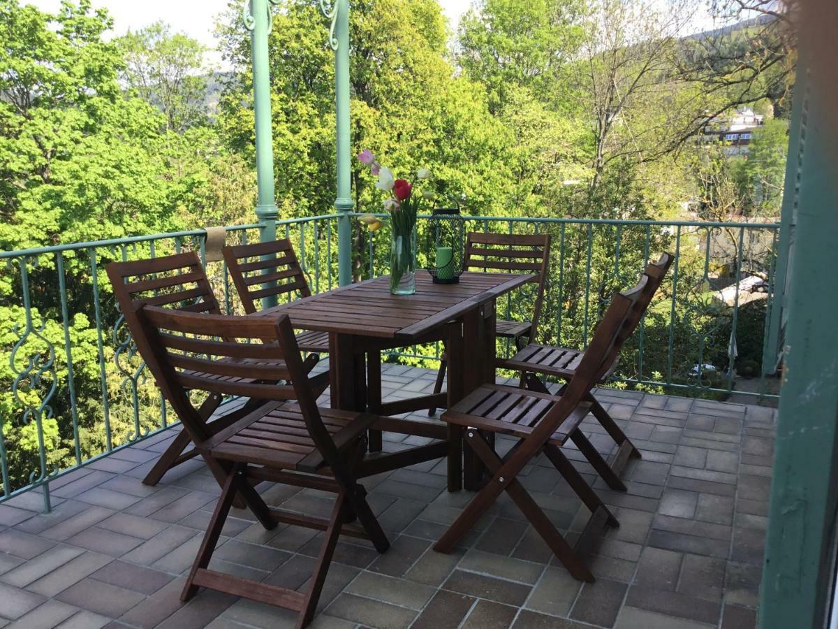 Ferienwohnung Villa Josephine Баденвайлер Екстериор снимка