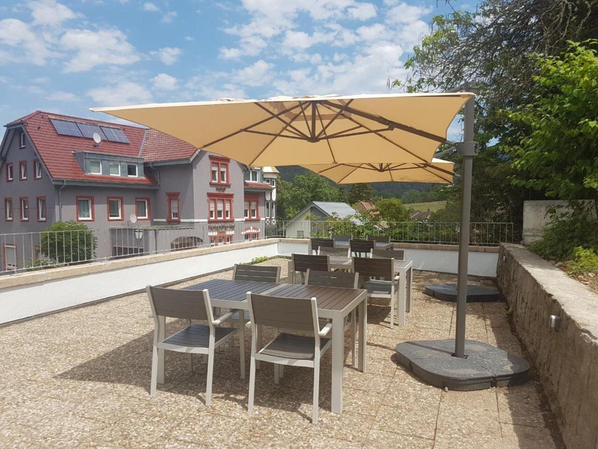 Ferienwohnung Villa Josephine Баденвайлер Екстериор снимка